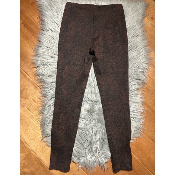 Lyssé Signature Pattern Leggings in The Umber Texture Size Small - Picture 3 of 4